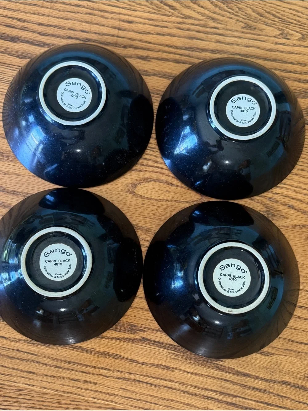 Set of 4 Sango 7.5” Soup Cereal Bowls Capri Black 4810